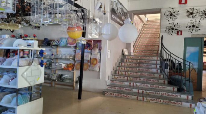 Immobile commerciale · Spoleto (Perugia)