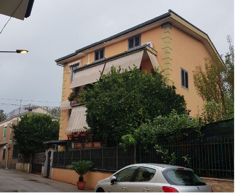 Immobile residenziale · Caserta (Caserta)