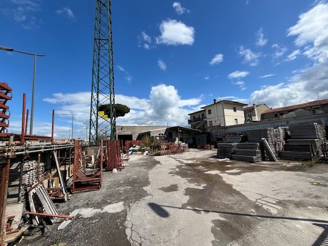 Immobile commerciale · Viareggio (Lucca)