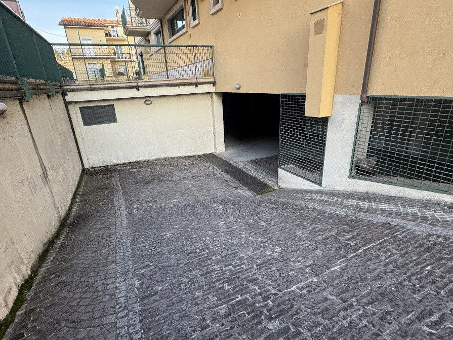 Immobile commerciale · Castel di Sangro (L'Aquila)