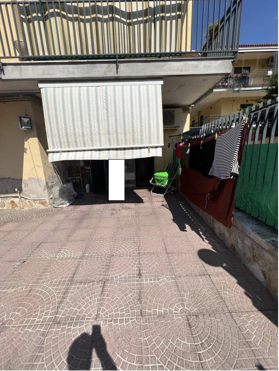Immobile commerciale · Mugnano di Napoli (Napoli)