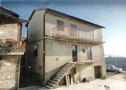 Immobile residenziale · Giano dell'Umbria (Perugia)