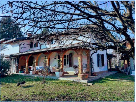 Immobile residenziale · Figino Serenza (Como)