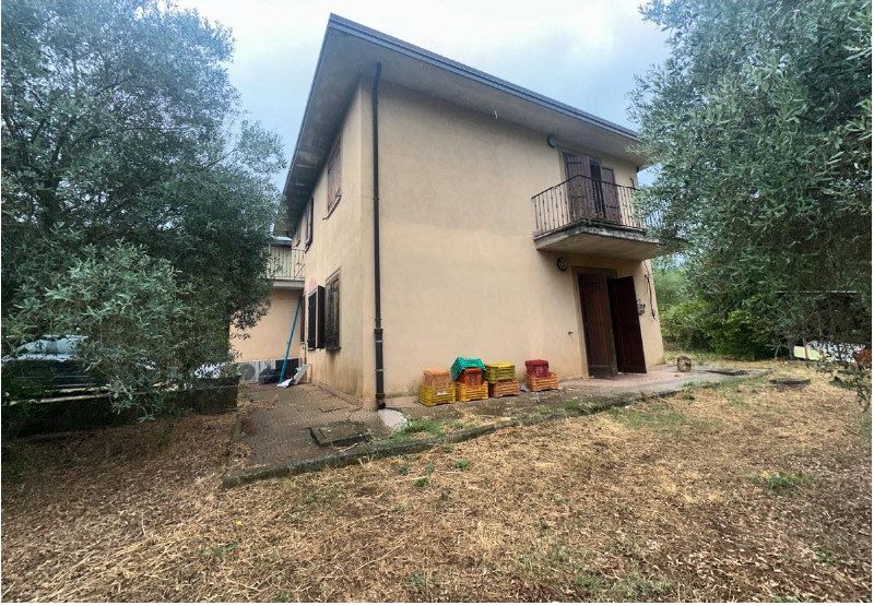 Immobile residenziale · Maenza (Latina)