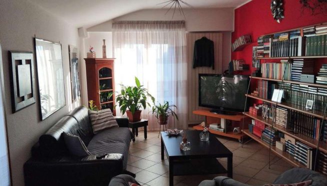 Immobile residenziale · Appiano Gentile (Como)