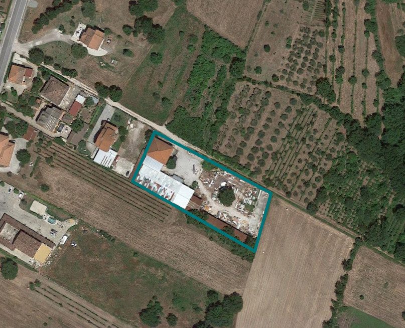 Immobile commerciale · Rocca d'Evandro (Caserta)