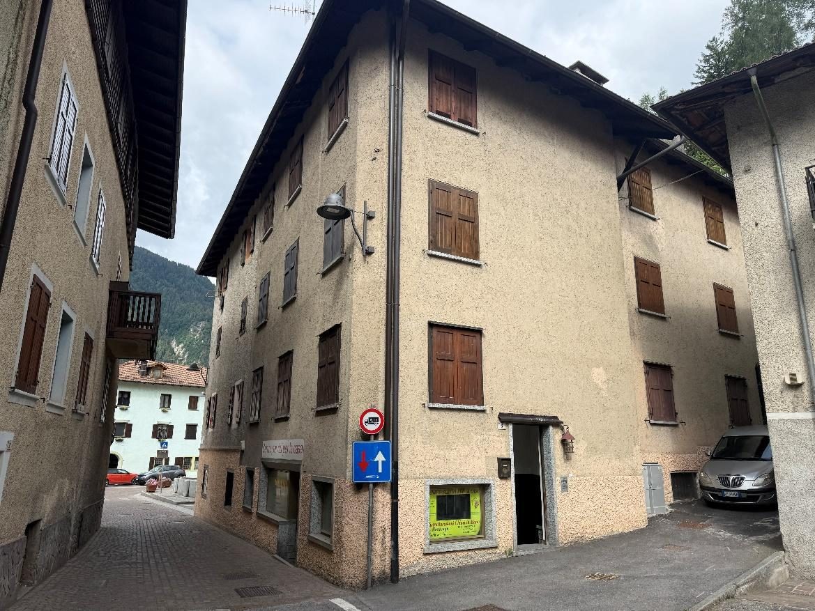 Immobile commerciale · Carisolo (Trento)