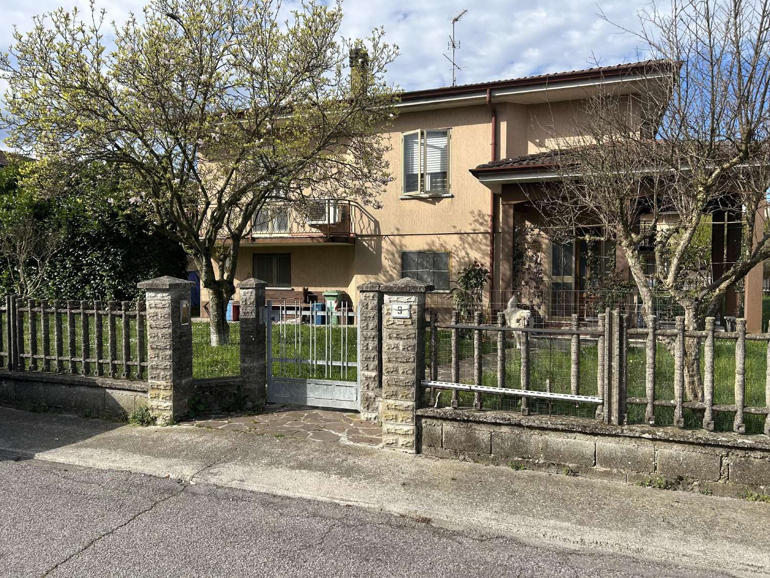 Immobile residenziale · Porto Mantovano (Mantova)