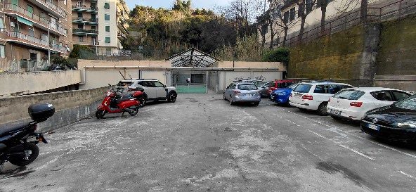 Immobile commerciale · Genova (Genova)