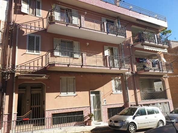 Immobile commerciale · Vallelunga Pratameno (Caltanissetta)