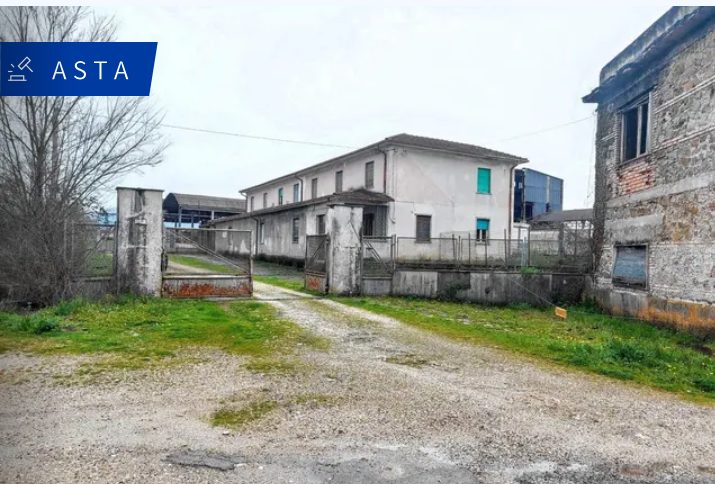Immobile industriale · Arce (Frosinone)
