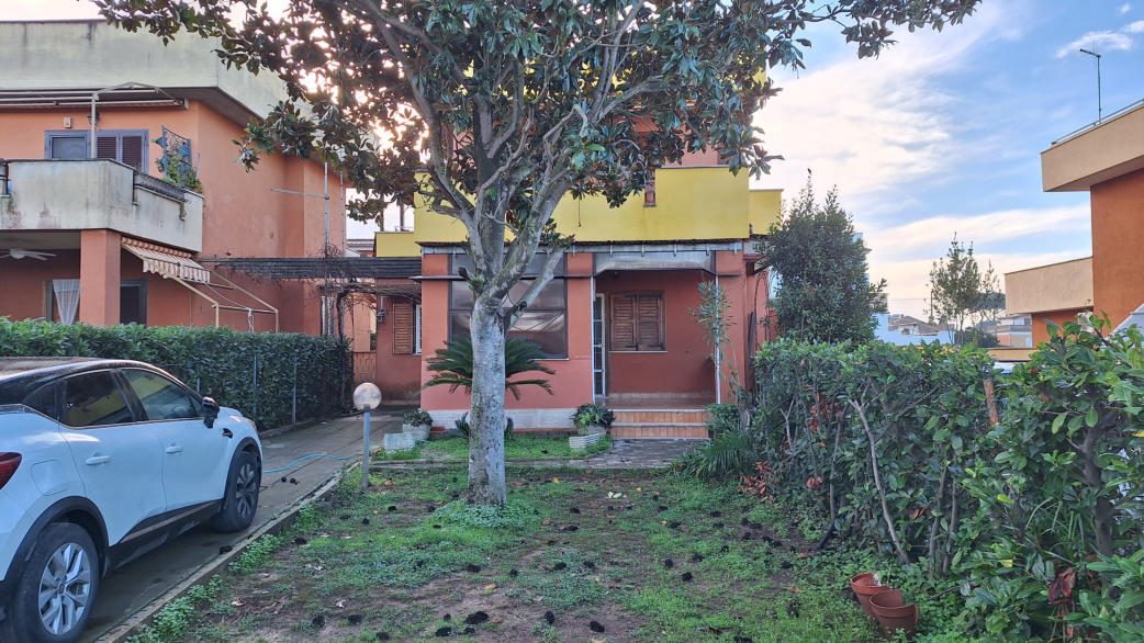 Immobile residenziale · Ardea (Roma)