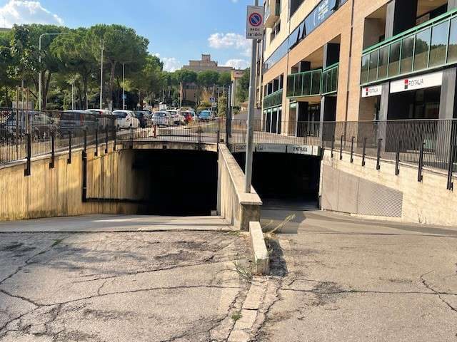 Immobile commerciale · Perugia (Perugia)