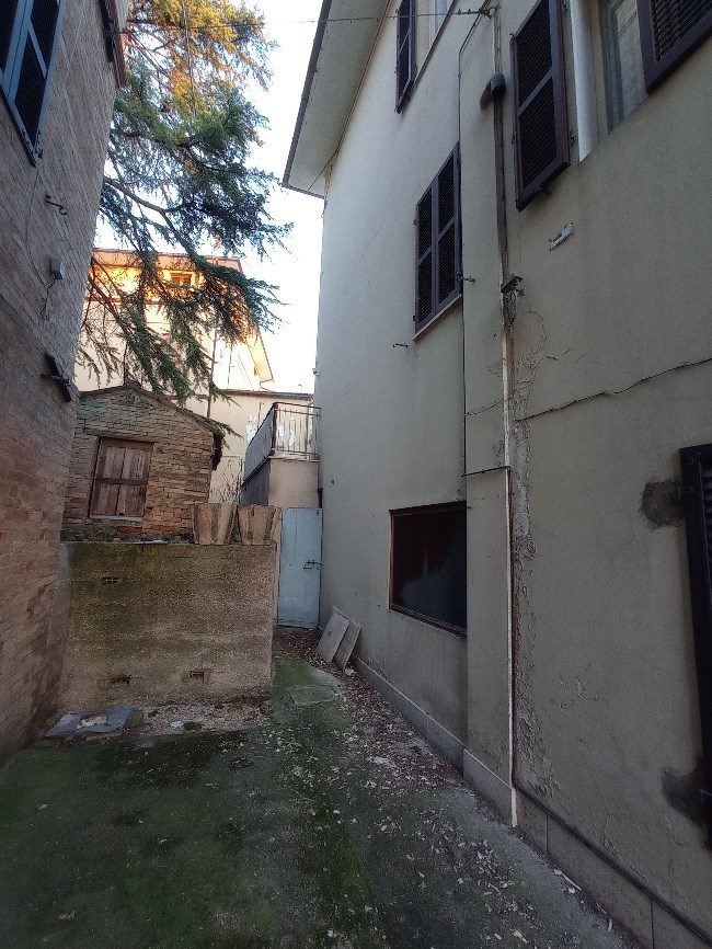Immobile residenziale · Francavilla d'Ete (Fermo)