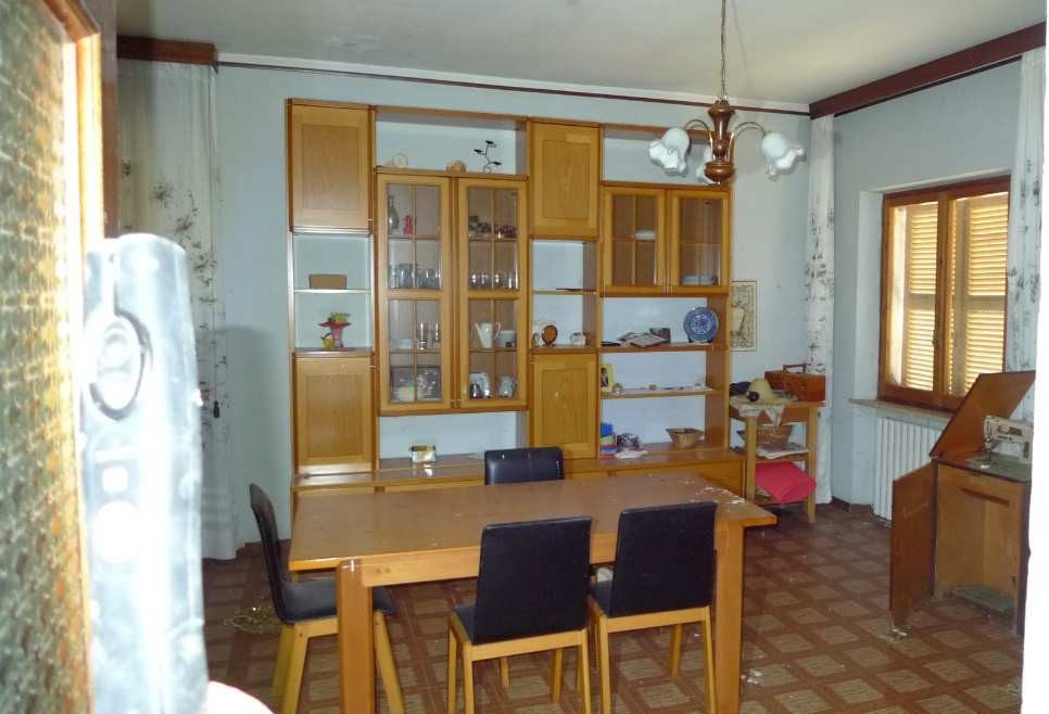 Immobile residenziale · Poggio San Vicino (Macerata)
