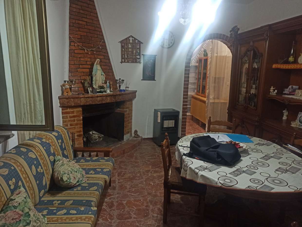 Immobile residenziale · San Mauro Marchesato (Crotone)