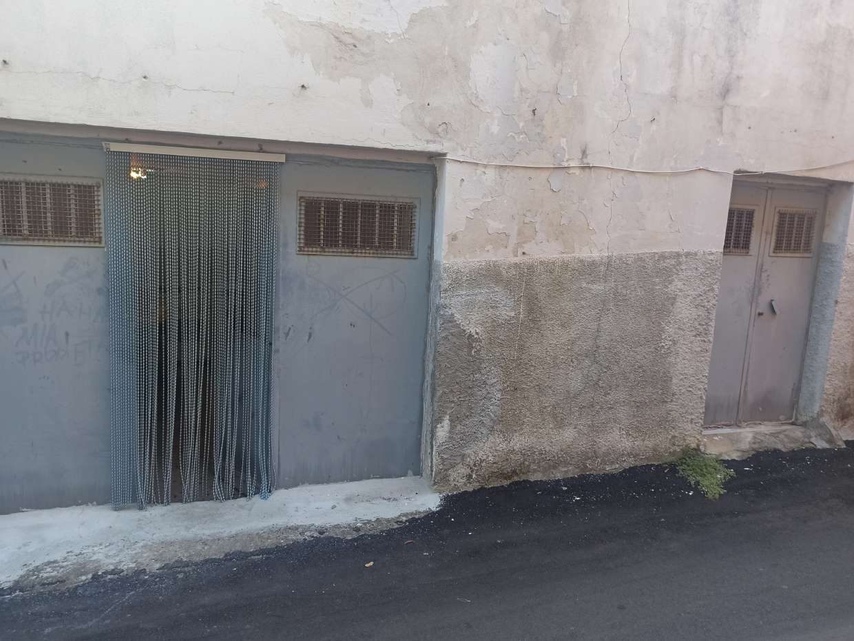 Immobile commerciale · San Mauro Marchesato (Crotone)
