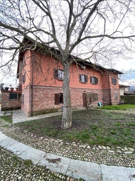 Immobile residenziale · Scalenghe (Torino)