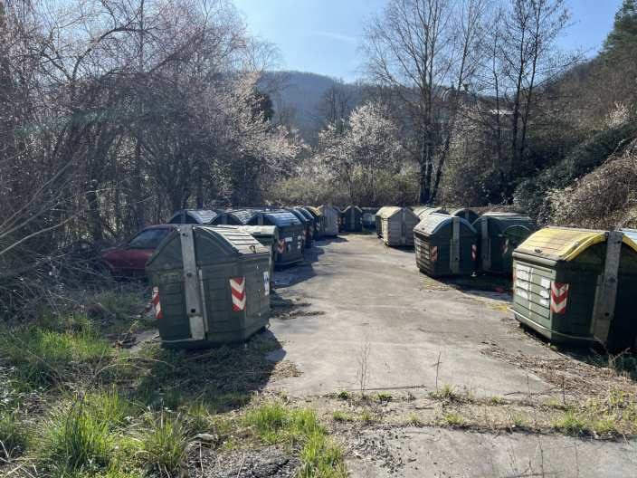 Immobile commerciale · Castelnuovo di Garfagnana (Lucca)
