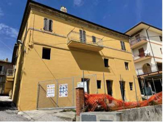 Immobile residenziale · Montappone (Fermo)