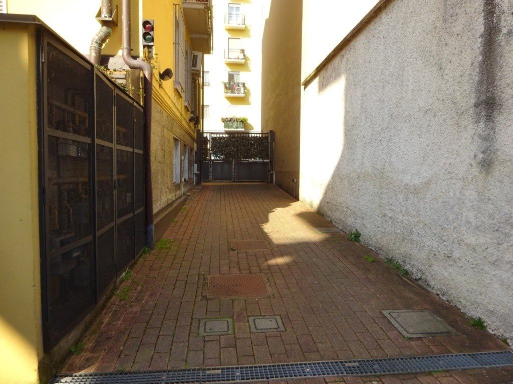 Immobile commerciale · Milano (Milano)