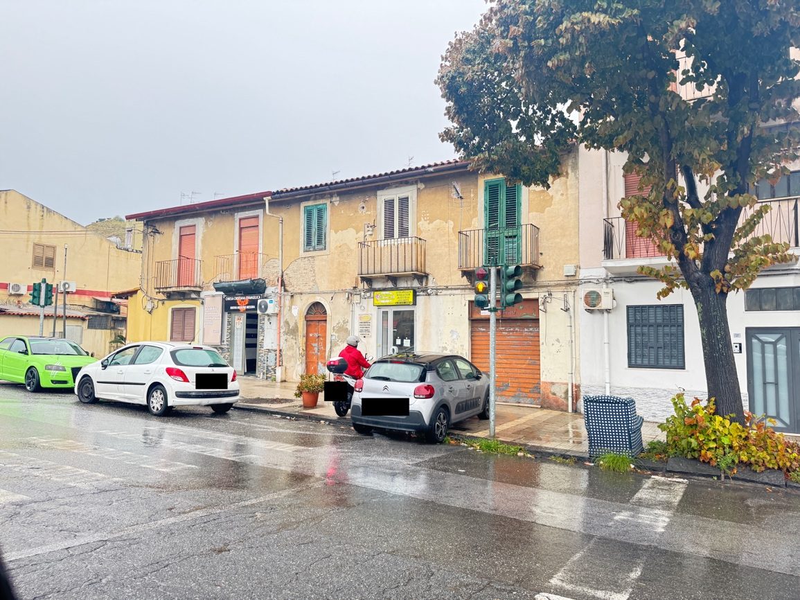 Immobile commerciale · Messina (Messina)