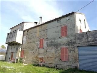 Immobile residenziale · Ponzano di Fermo (Fermo)