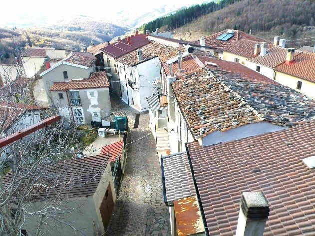 Immobile residenziale · Rogliano (Cosenza)