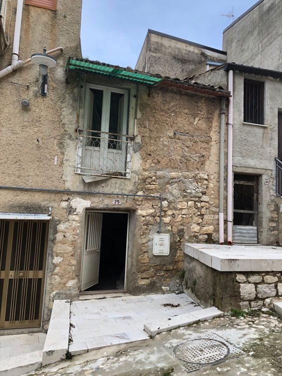 Immobile residenziale · Santo Stefano Quisquina (Agrigento)