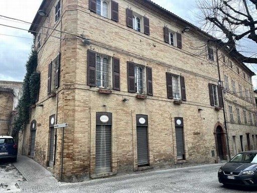 Immobile commerciale · Corridonia (Macerata)