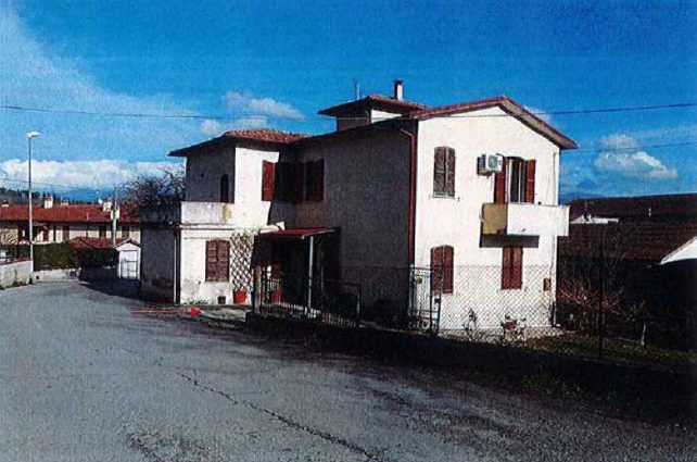 Immobile residenziale · Spoleto (Perugia)