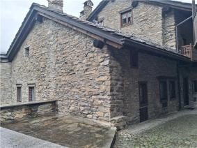 Immobile residenziale · Pré-Saint-Didier (Aosta)