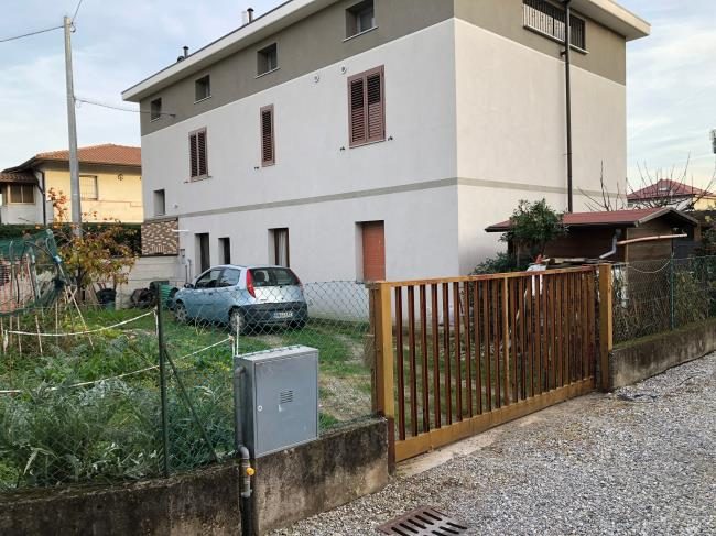 Immobile residenziale · Osio Sopra (Bergamo)