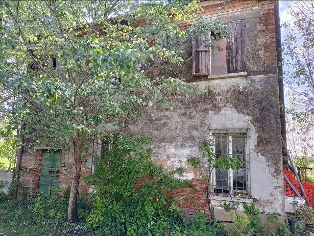 Immobile industriale · Curtatone (Mantova)