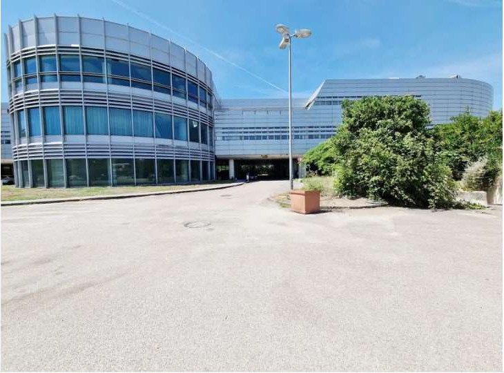 Immobile commerciale · Marcianise (Caserta)