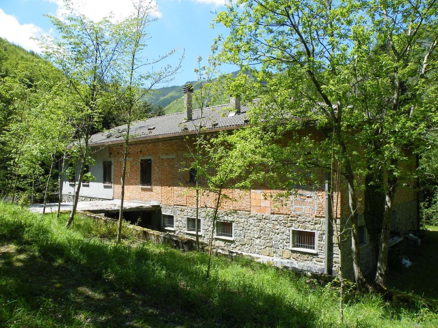 Immobile residenziale · Lizzano in Belvedere (Bologna)
