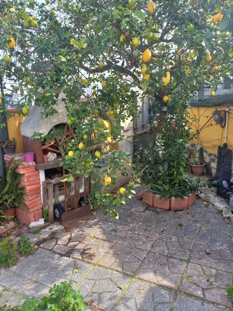 Immobile residenziale · Pomezia (Roma)