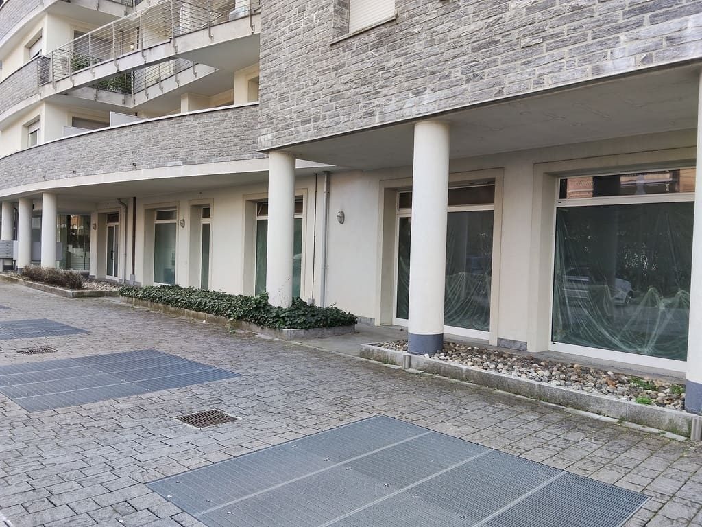Immobile commerciale · Seregno (Monza e della Brianza)