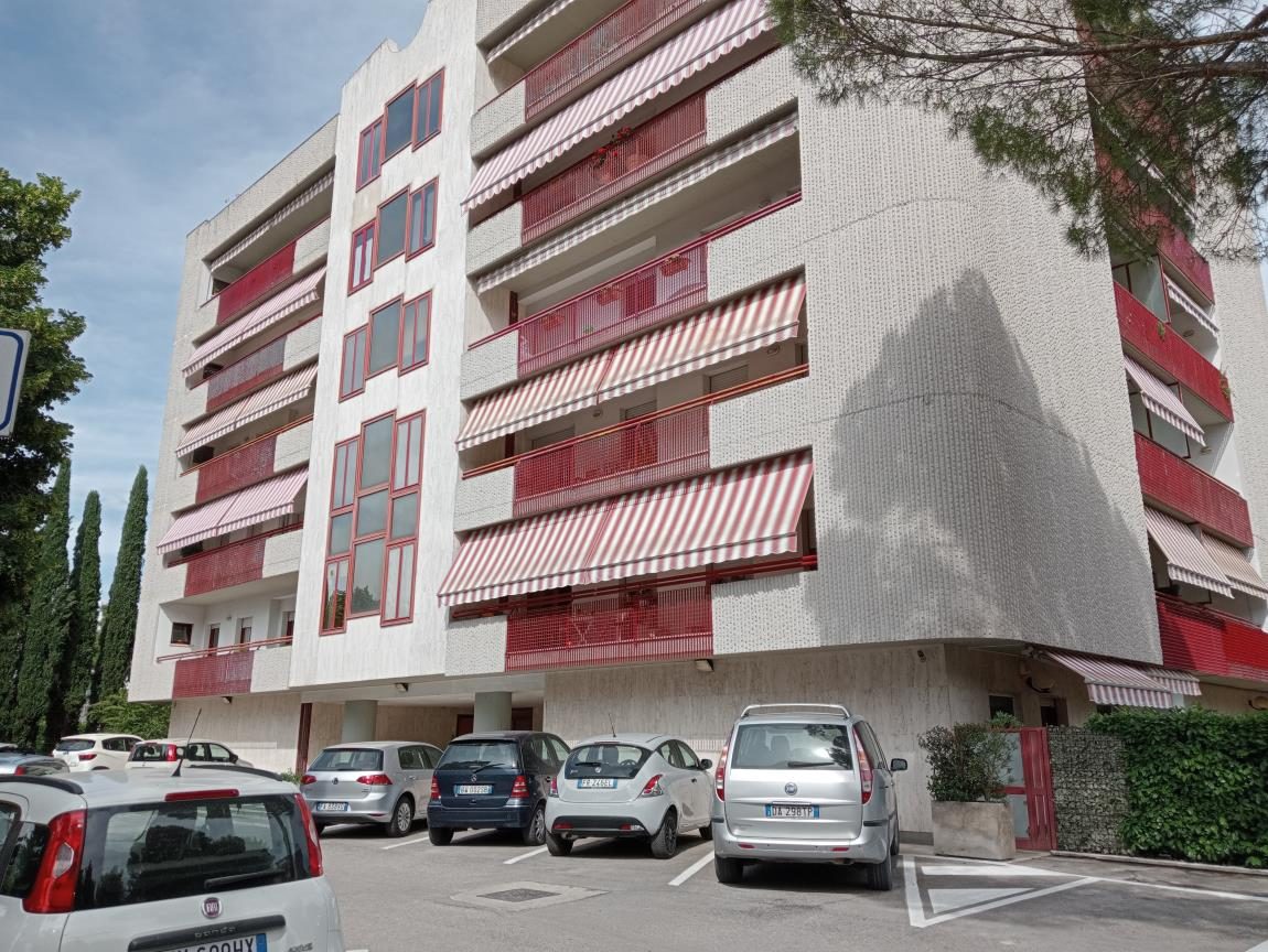 Immobile residenziale · Bastia Umbra (Perugia)