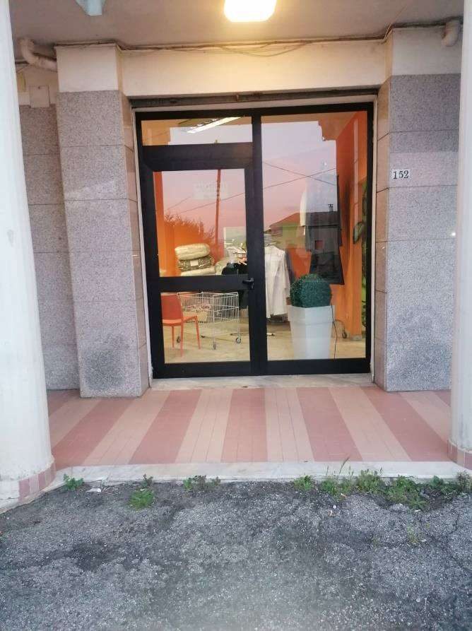 Immobile commerciale · Montalto Uffugo (Cosenza)