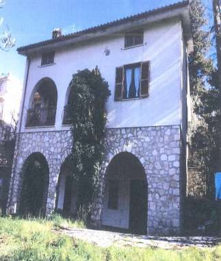 Immobile residenziale · Toffia (Rieti)