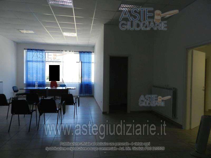 Immobile commerciale · Sulmona (L'Aquila)