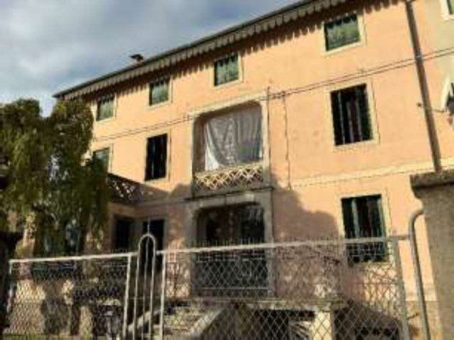 Immobile residenziale · Lonigo (Vicenza)