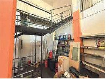 Immobile commerciale · Monza (Monza e della Brianza)