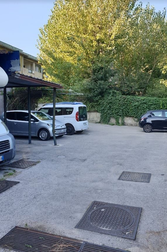 Immobile commerciale · Marano di Napoli (Napoli)