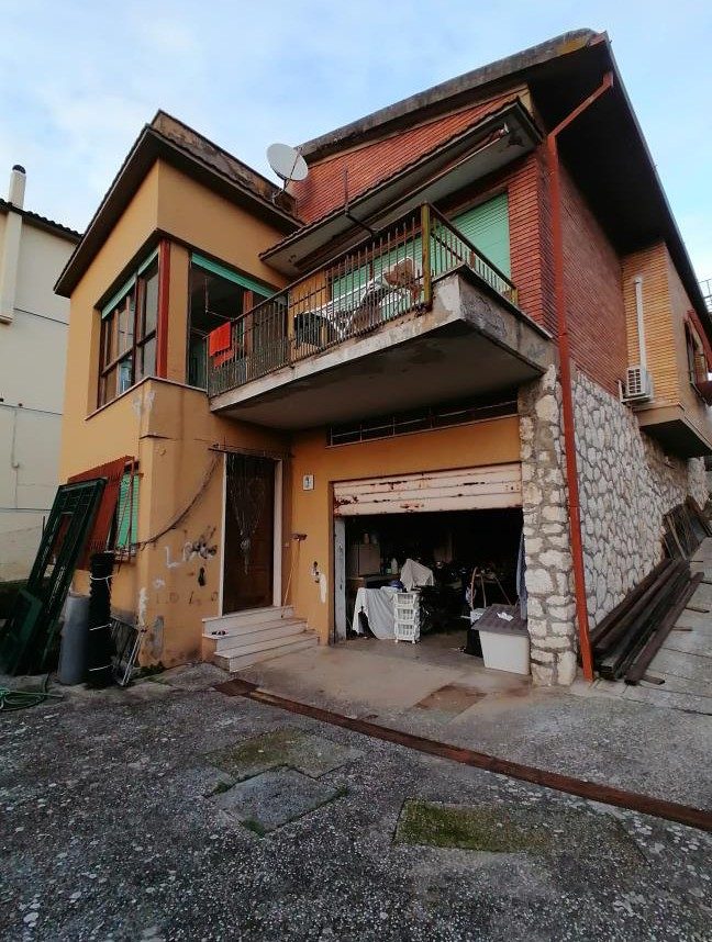 Immobile residenziale · Magliano Sabina (Rieti)