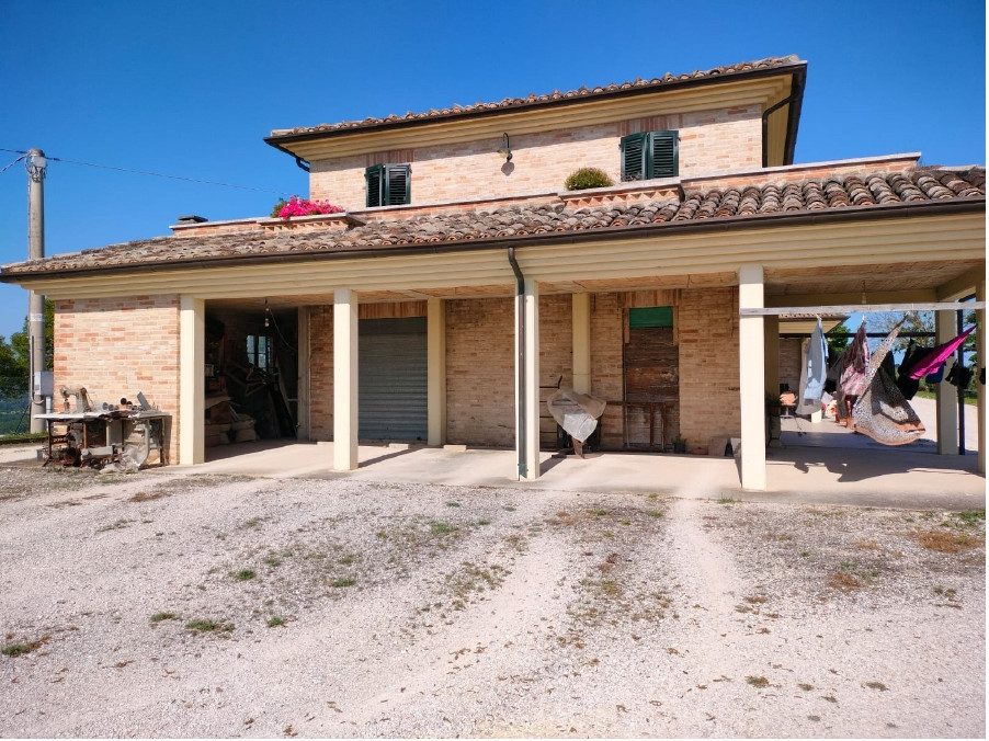 Immobile residenziale · Torre San Patrizio (Fermo)