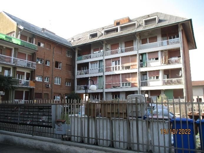 Immobile residenziale · Limbiate (Monza e della Brianza)