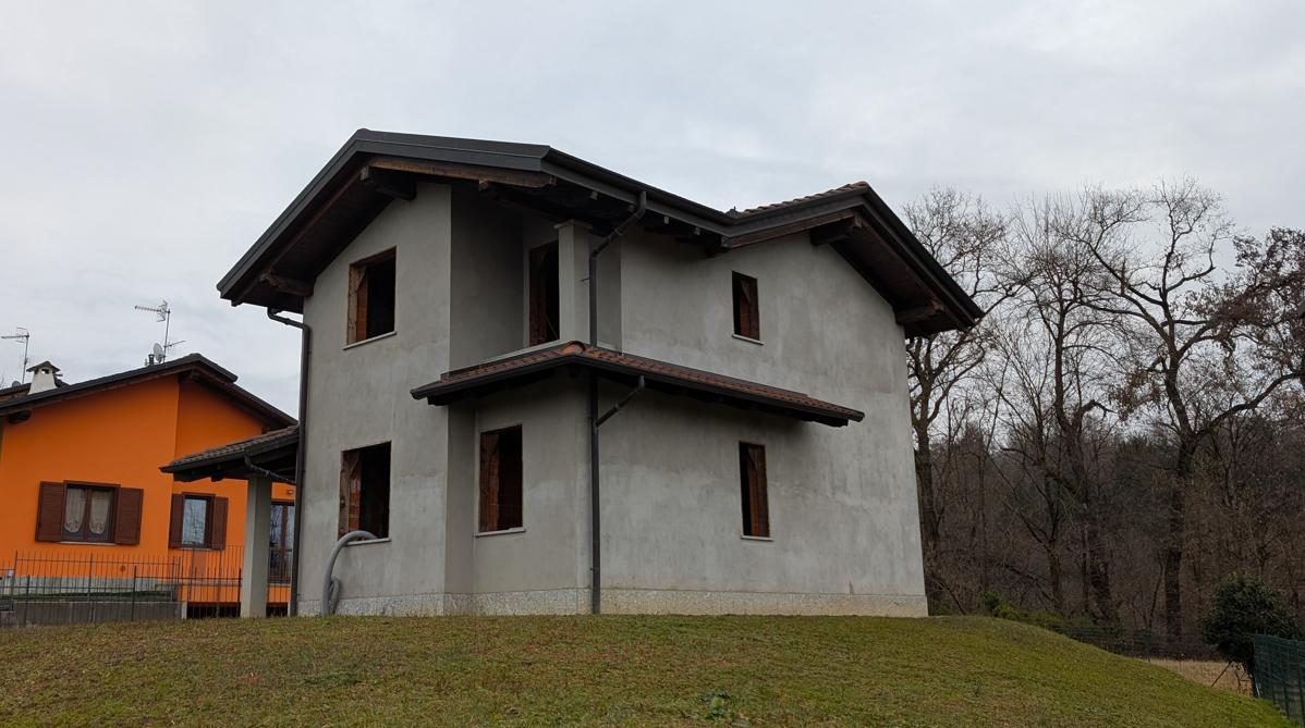 Immobile residenziale · Quaregna Cerreto (Biella)