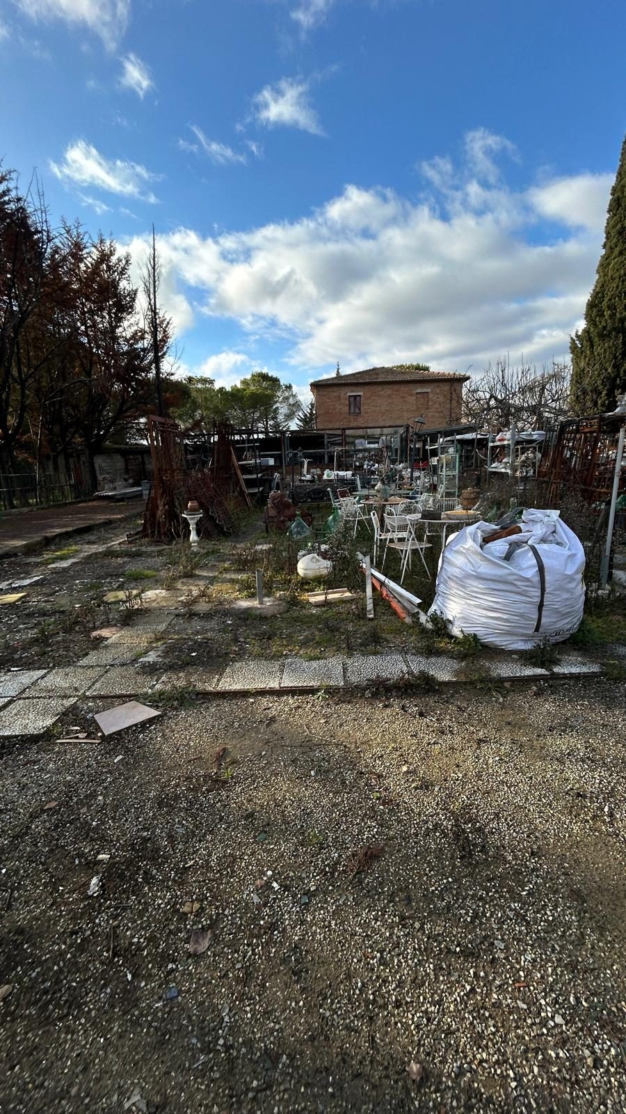 Immobile commerciale · Chiusi (Siena)
